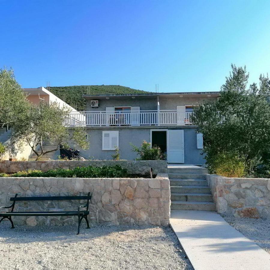 Holiday Home Blue Dream Putnikovic Exterior photo